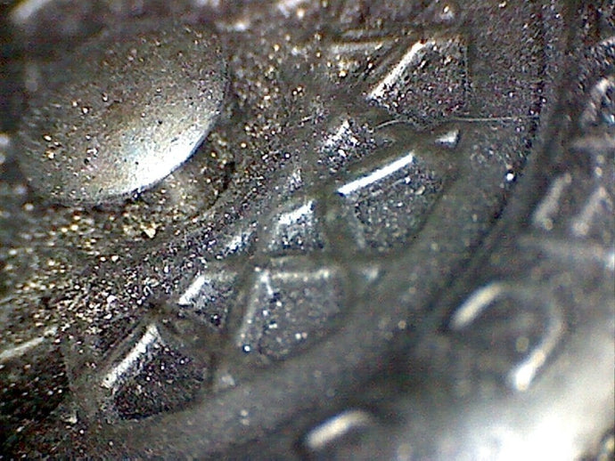 How to Use Derby Dust™ Graphite for a Faster Pinewood Car